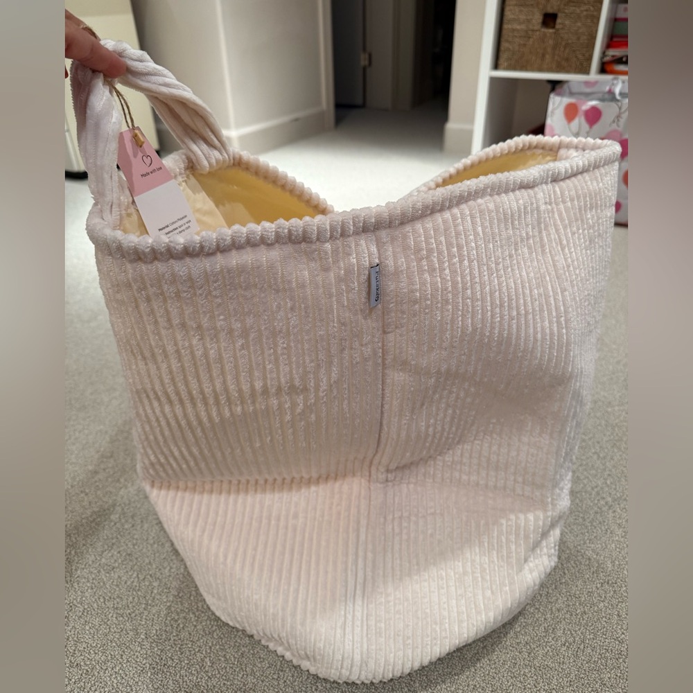 BNWT Storage Basket